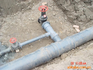 供應PVC給水管材_供應產品_江陰市華西塑料管業(yè)